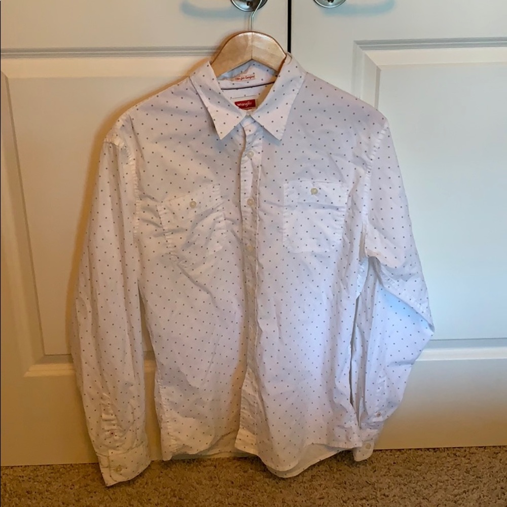 🚨🚨SALE🚨🚨Men’s Wrangler Button Up